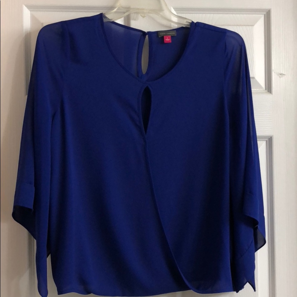 Flowy sleeve top